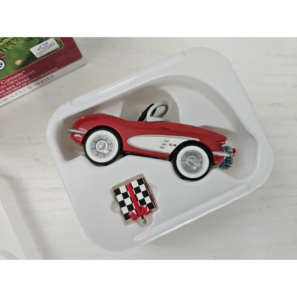 VTG 2001 Hallmark Keepsake Ornament 1958 CUSTOM‎ CORVETTE Club Edition Chevrolet
